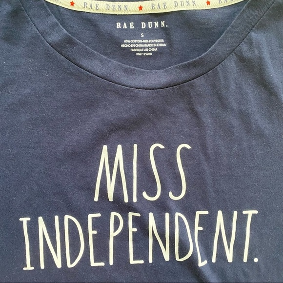 Rae Dunn Miss Independent T Tee Shirt Navy Small - Picture 2 of 3